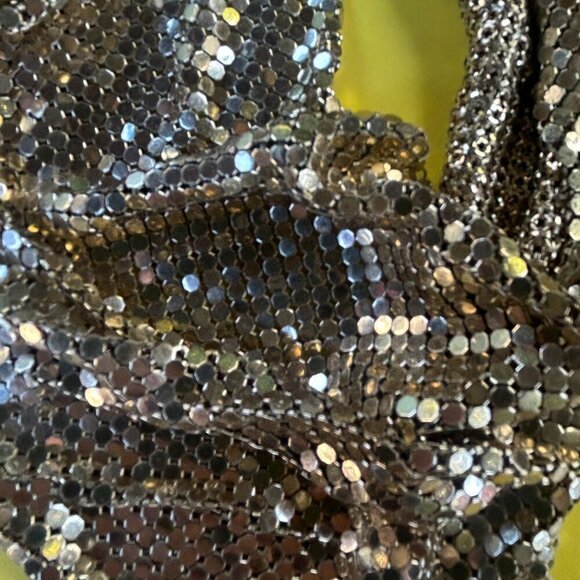 Whiting & Davis Vintage 70s Gold Tone Chain Mesh Necklace and Dangle Earrings - Picture 3 of 12